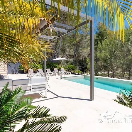 Villa Valentino Modern With Heated Pool *